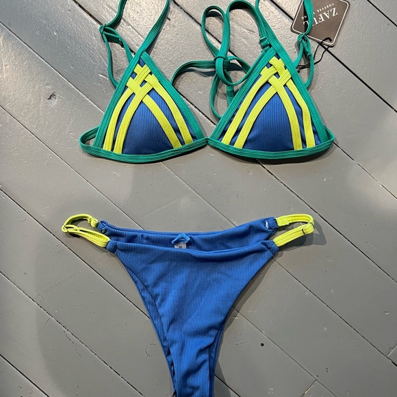 Bikini sets - Picture 6 of 7